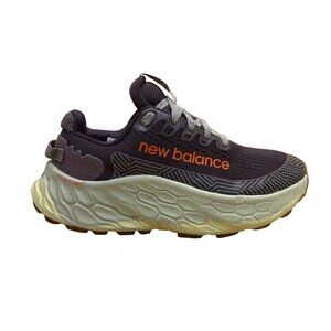 New Balance Women’s Purple Lightweight Fresh Foam Trail Running Shoes Size 8.5